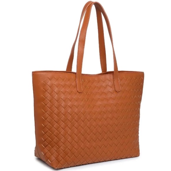 Urban Expressions Valencia Woven Tote Bag in Tan Vegan Leather - Picture 2 of 13